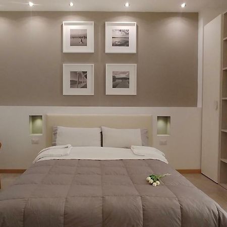 B&B Villa Monterosa Con Piscina Castronno Exteriér fotografie