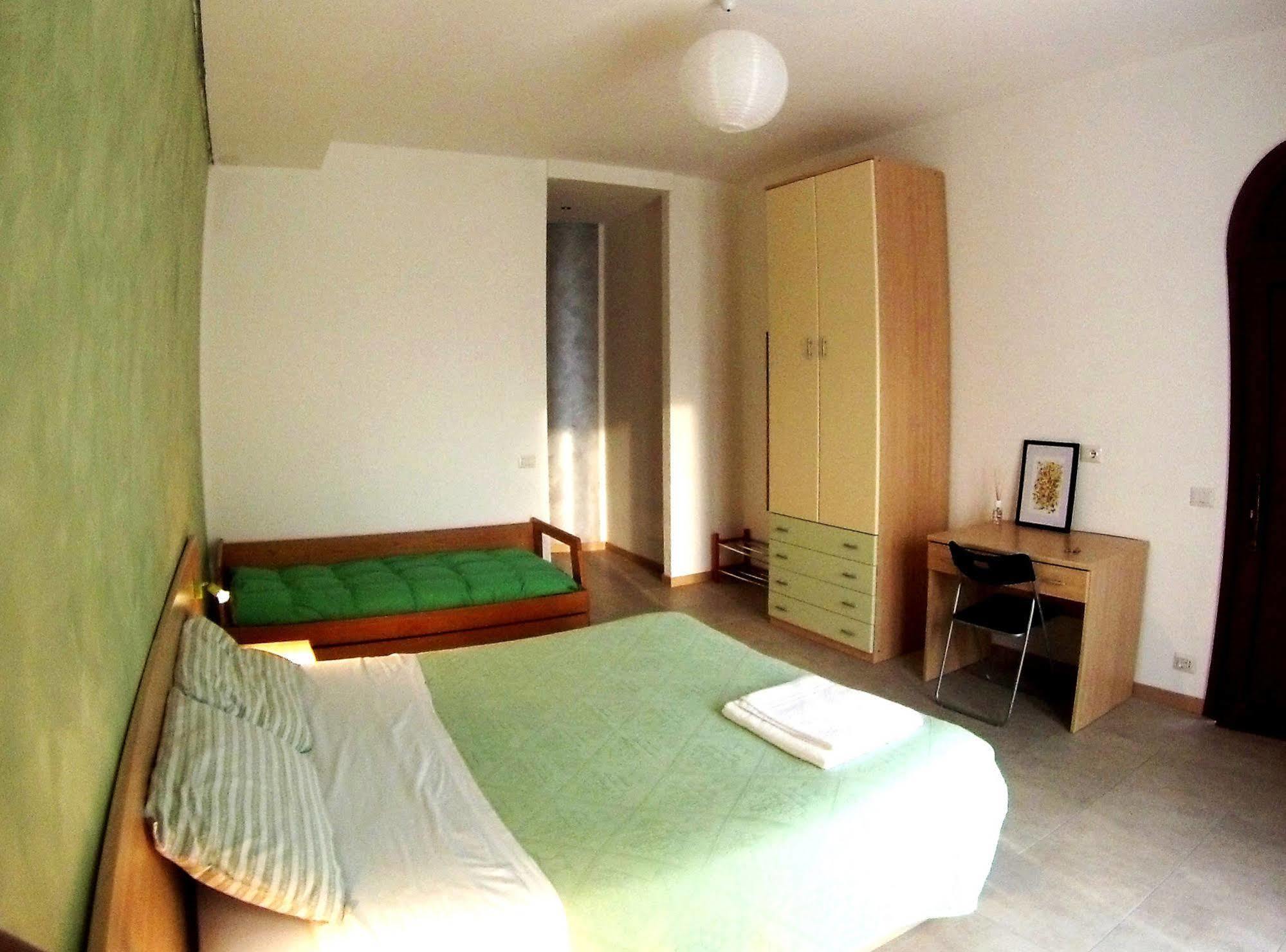 B&B Villa Monterosa Con Piscina Castronno Exteriér fotografie