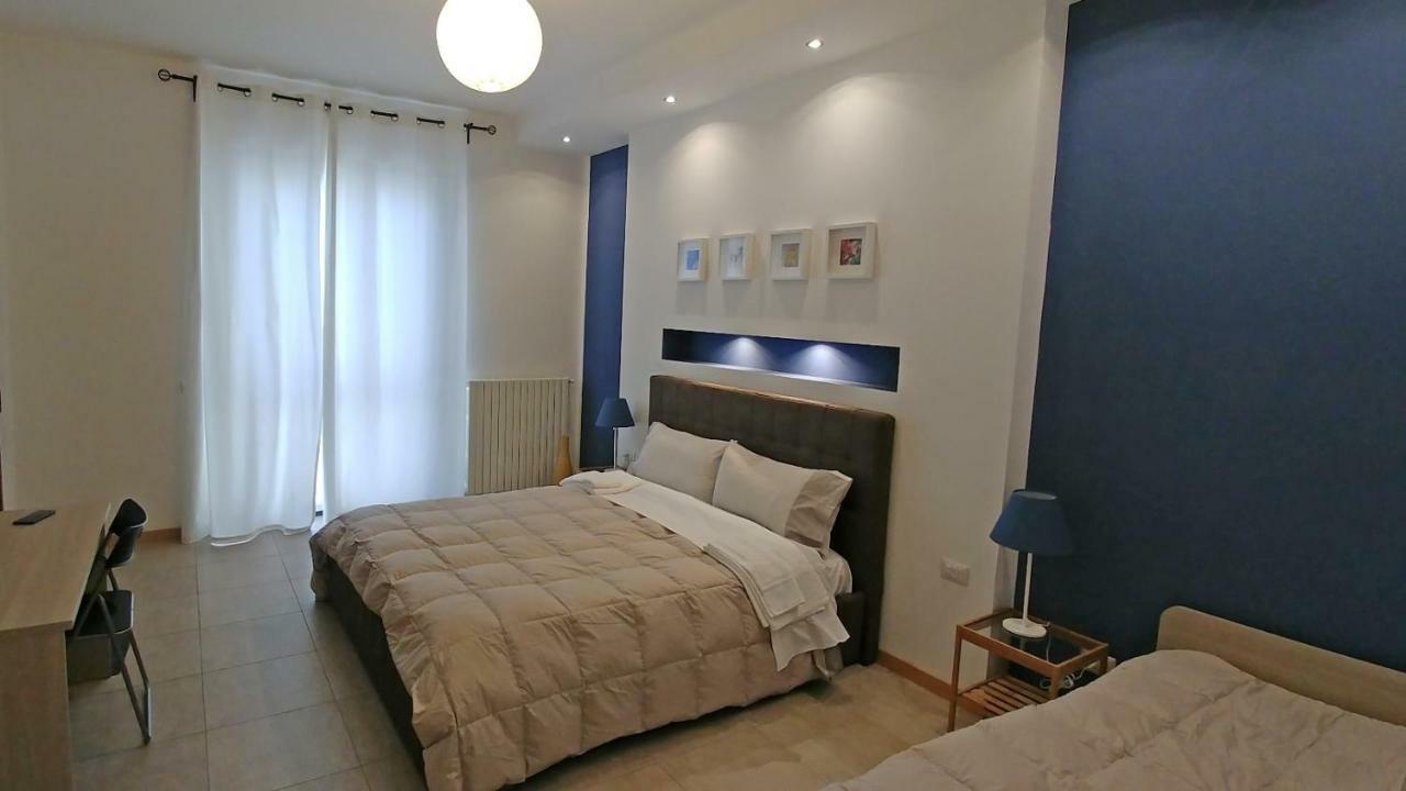 B&B Villa Monterosa Con Piscina Castronno Exteriér fotografie