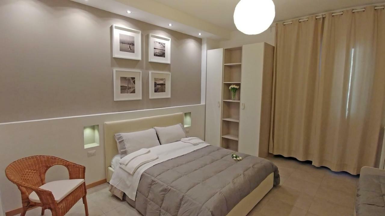 B&B Villa Monterosa Con Piscina Castronno Exteriér fotografie