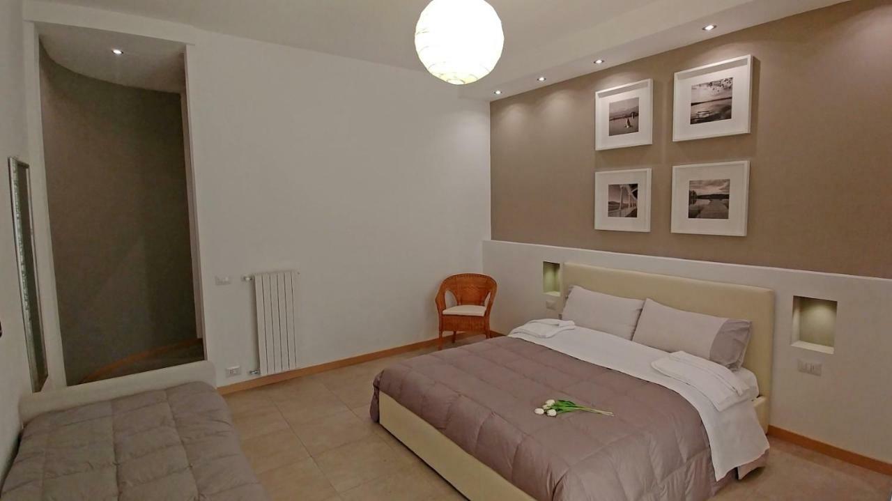 B&B Villa Monterosa Con Piscina Castronno Exteriér fotografie